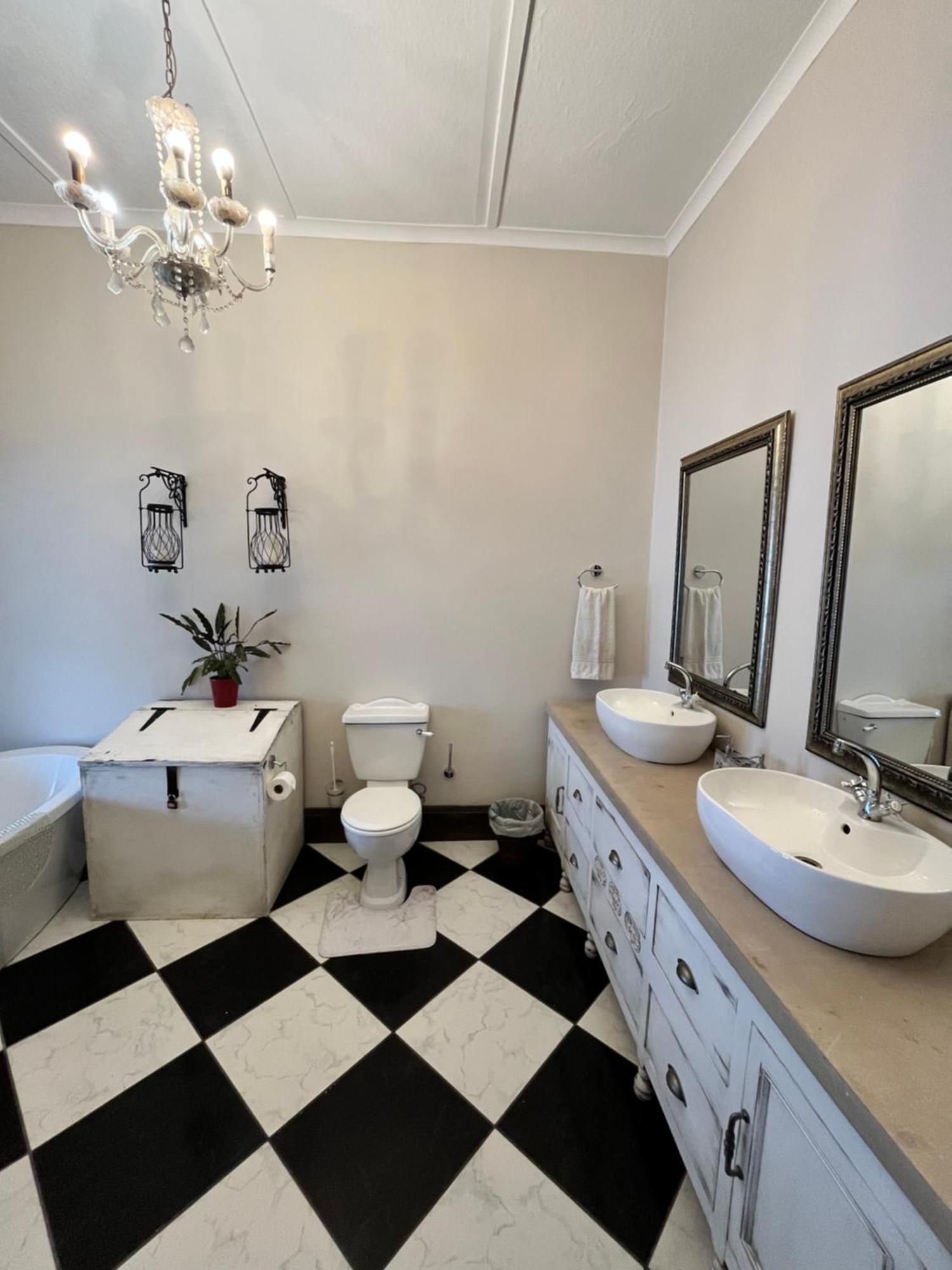 Toni'S Cottage Graaff-Reinet Exterior foto